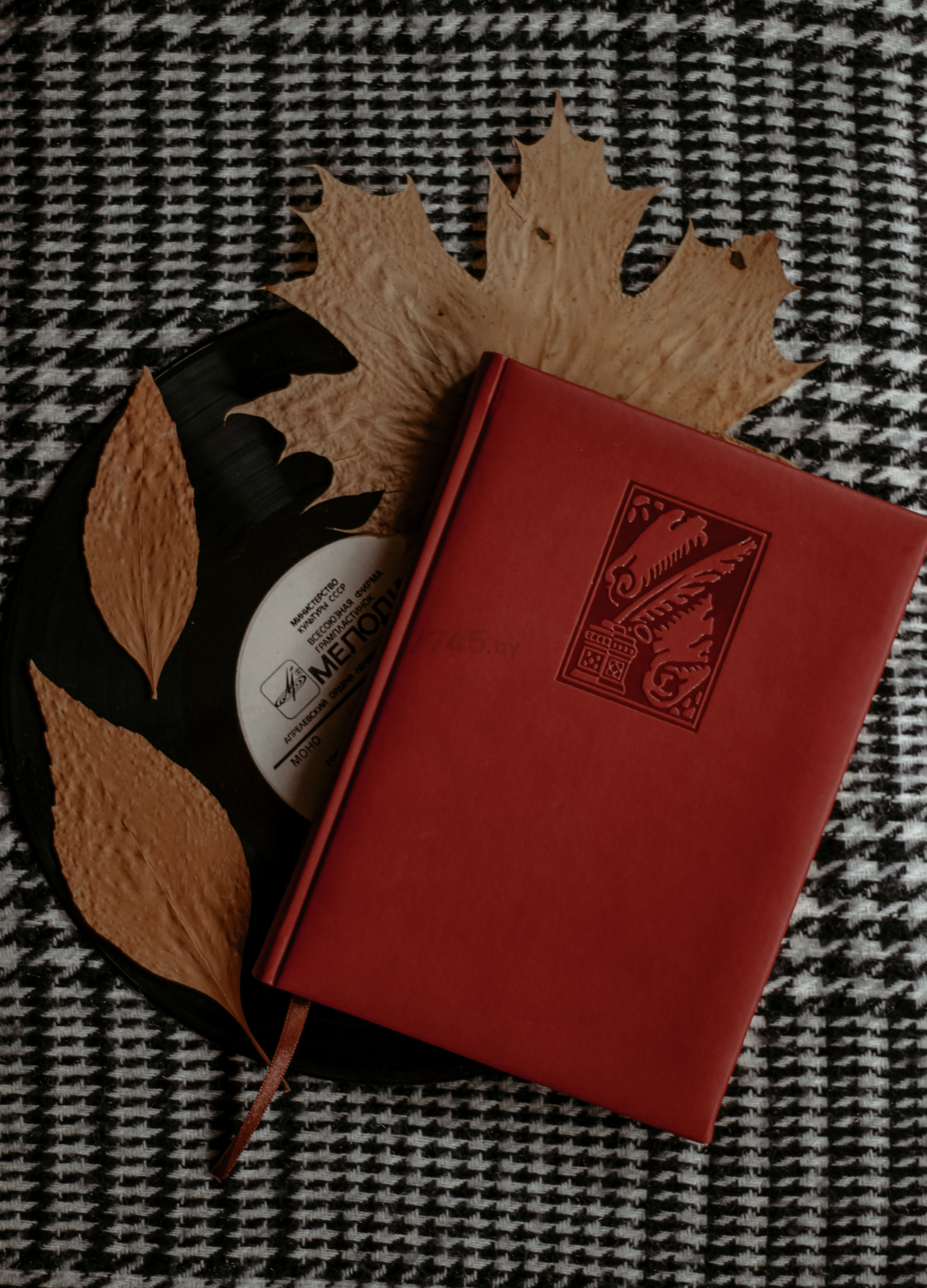 Ежедневник недатированный А5 SUVIG красный с золочением (001А5МКz-кр) - Фото 2