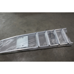 Лестница-стремянка алюминиевая односторонняя 103 см STARTUL (ST9940-05) уцененный (0067744800)