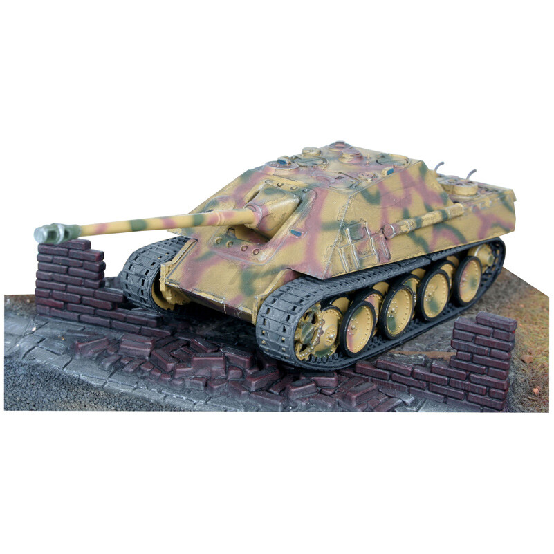Сборная модель REVELL Немецкая самоходно- артиллерийская установка SdKfz173 Jagdpanther 1:76 (3232)