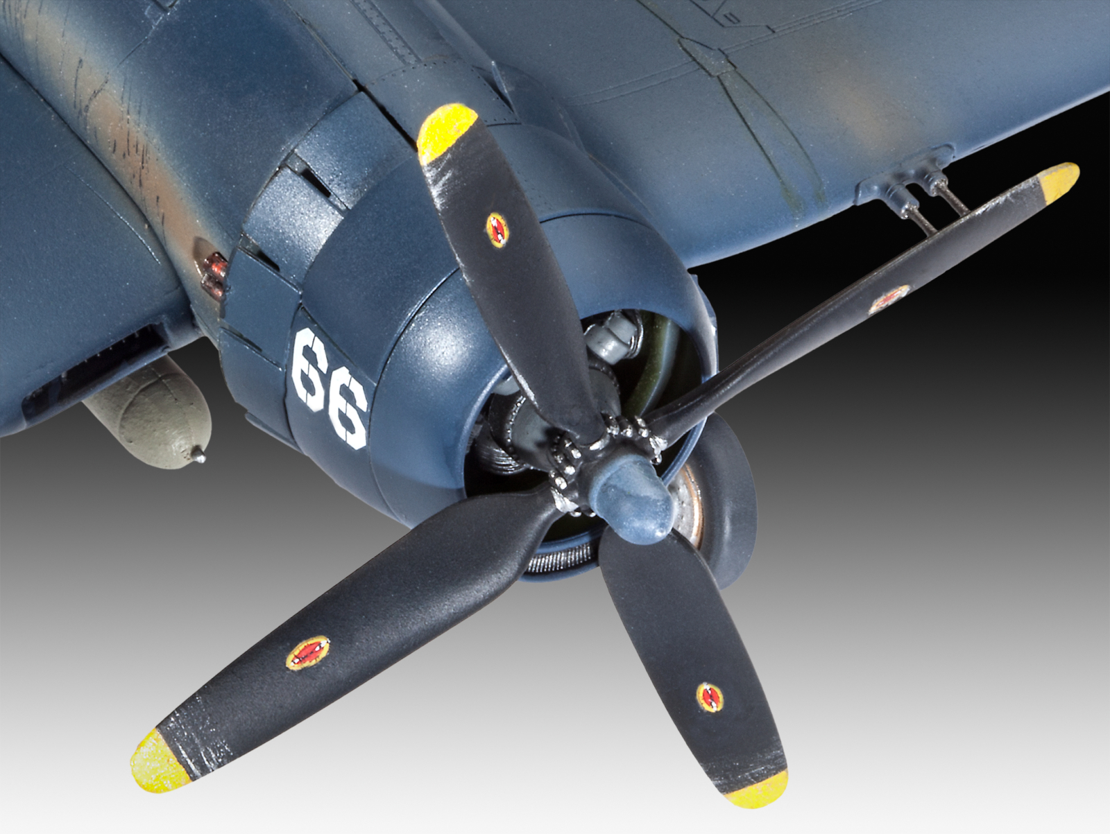 Сборная модель REVELL Истребитель F4U-4 Corsair 1:72 (3955) - Фото 3