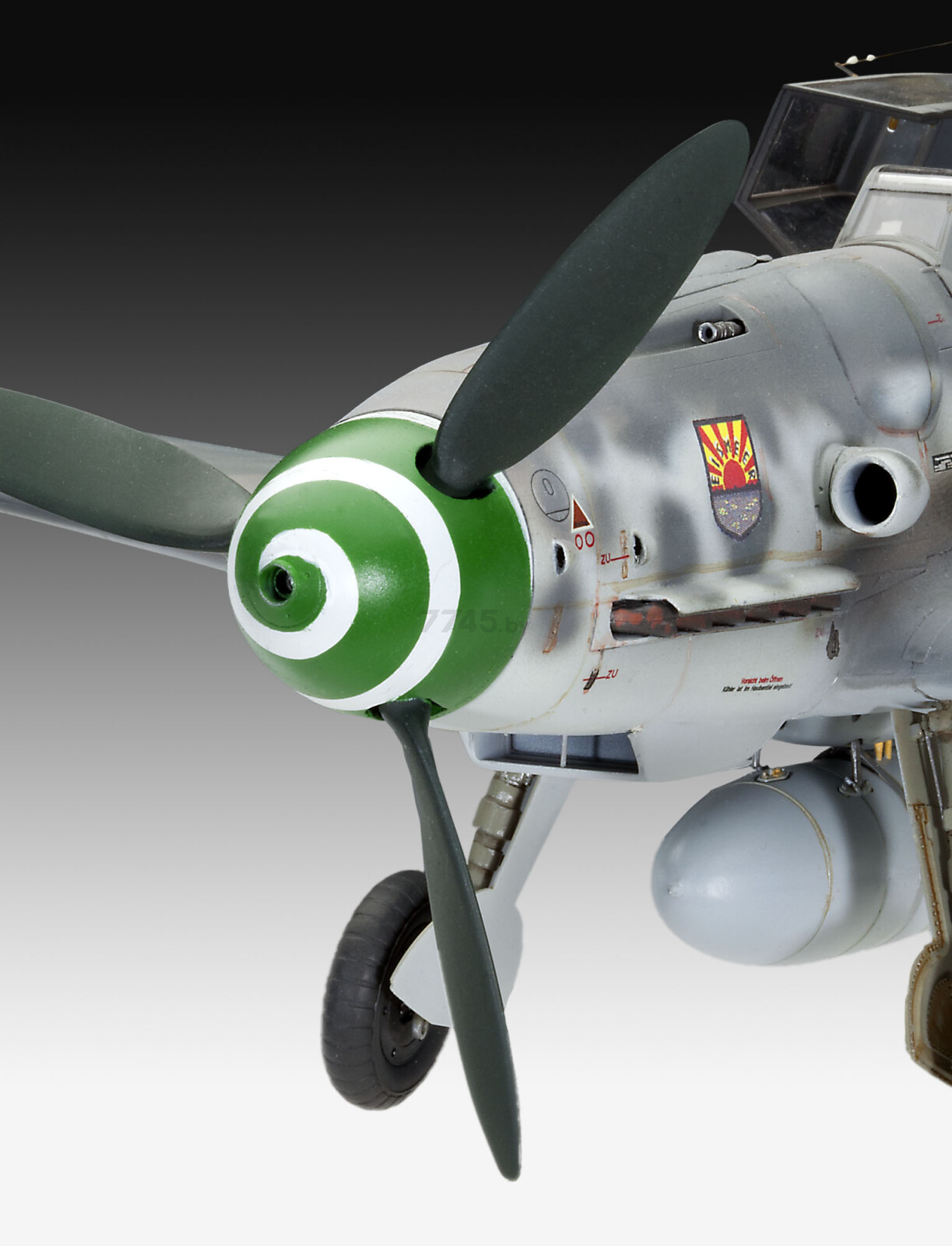 Сборная модель REVELL Немецкий истребитель Messerschmitt Bf109 G-6 1:32 (4665) - Фото 3