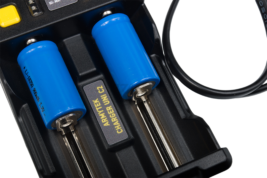 Зарядное устройство для аккумулятора универсальное ARMYTEK Uni C2 Plug Type C (A02401C) - Фото 3