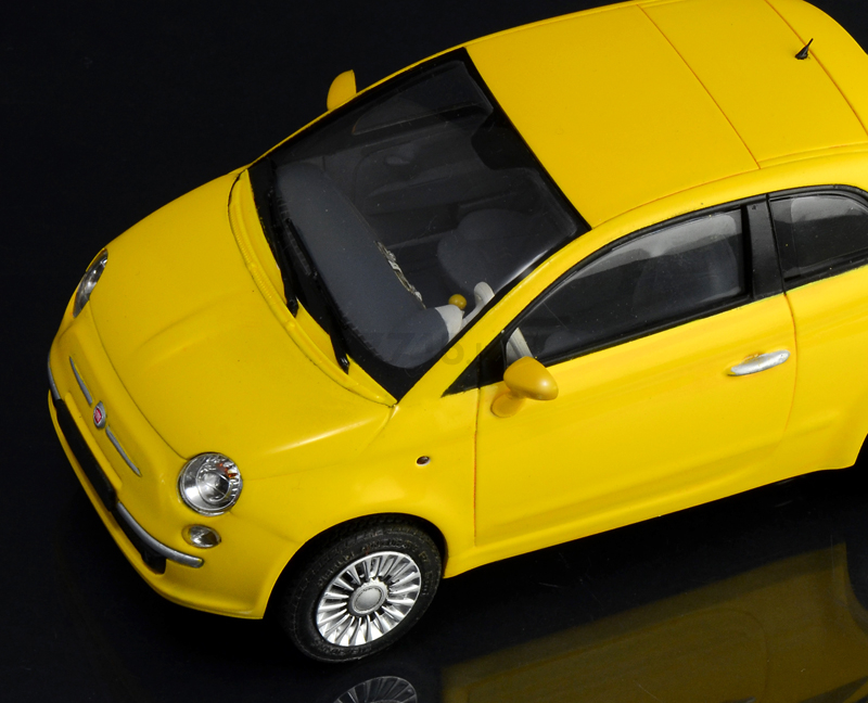 Сборная модель ITALERI Автомобиль Fiat 500 (2007) 1:24 (3647) - Фото 6