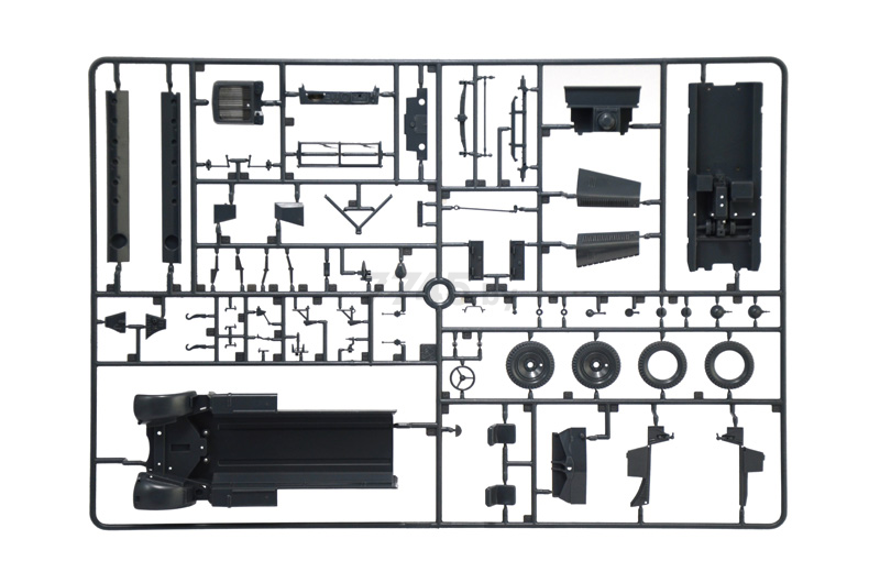 Сборная модель ITALERI Полугусеничный тягач Sd Kfz10 Demag D7 с фигурками десантников 1:35 (6561) - Фото 9