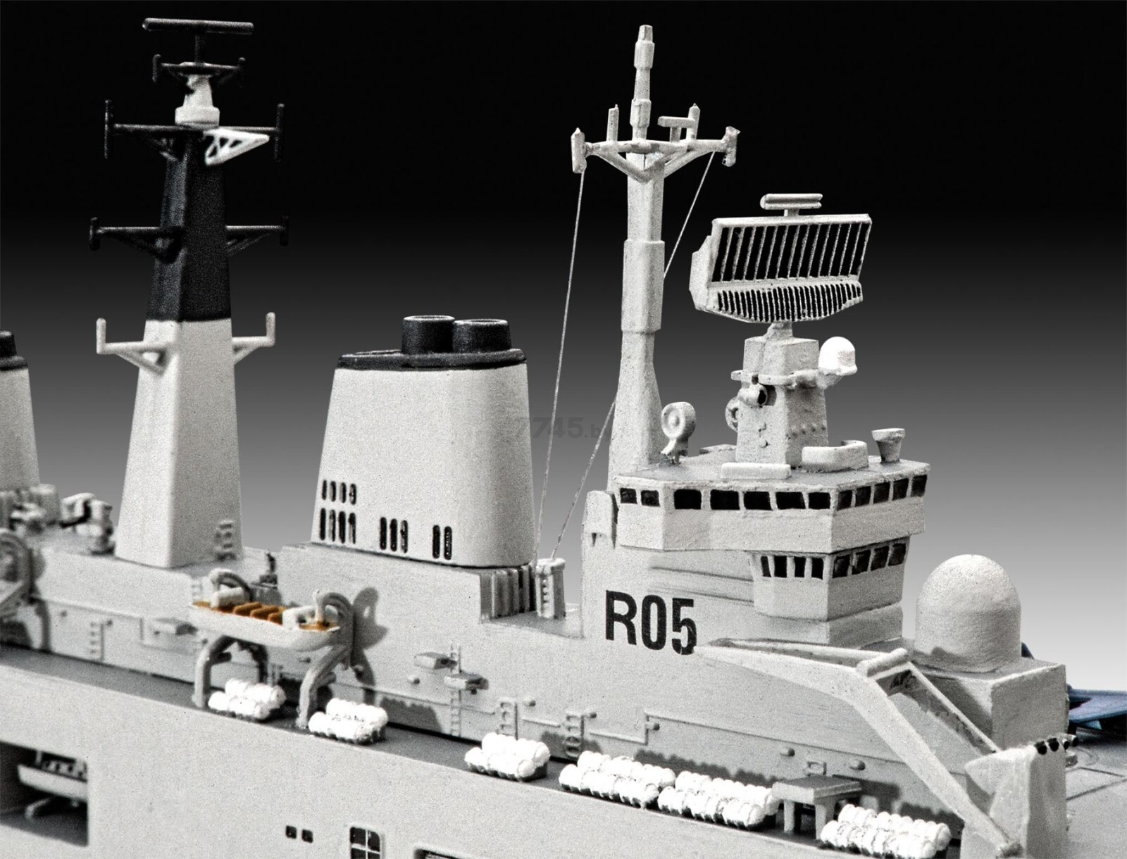Сборная модель REVELL Авианосец HMS Invincible Фолклендская война 1:700 (5172) - Фото 3
