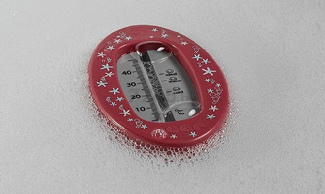 Термометр для ванны REER ягодно-красный (24114) - Фото 6