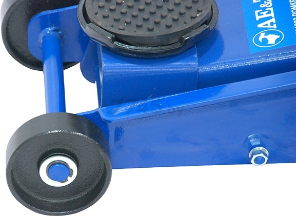 Домкрат гидравлический подкатной с педалью 2,5 т AE&T (T31202) - Фото 3