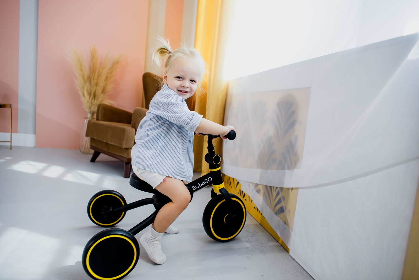 Велосипед-беговел детский трехколесный BUBAGO Flint Black-Yellow (BG-F- 109-3) - Фото 24